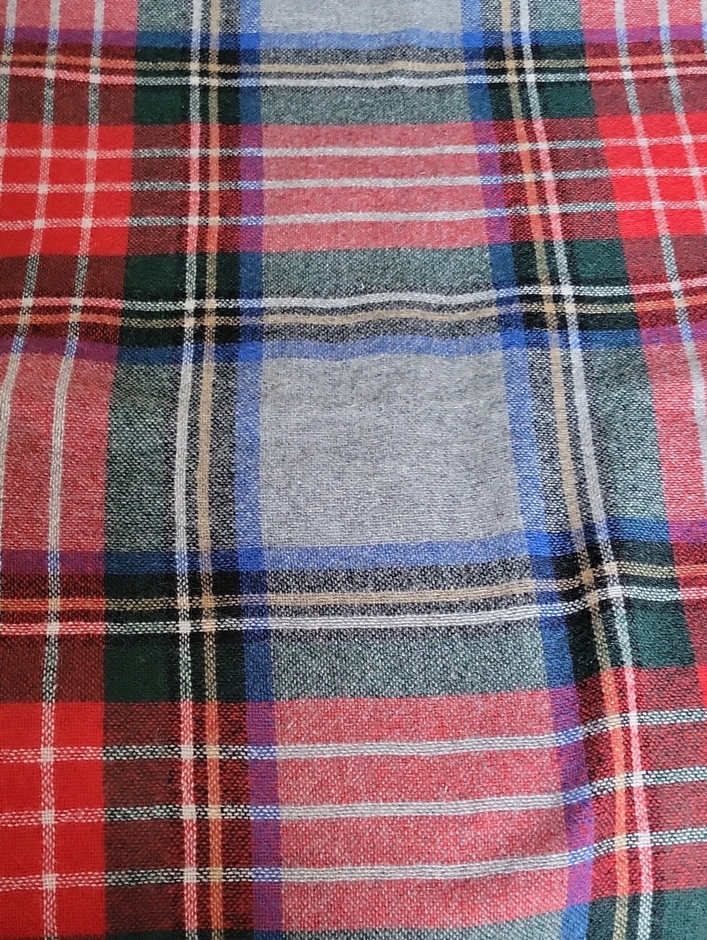 SEZANE Wool Blend Red Plaid 50" X 60" Scarf/Wrap Retail $125